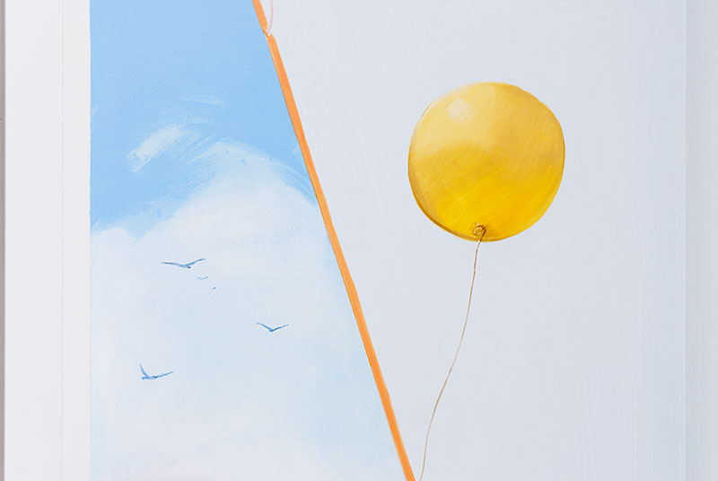 Détail trompe l'oeil d'une zone de faux ciel et d'un ballon jaune